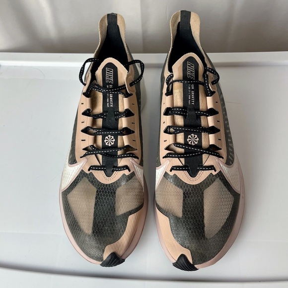 Nike Zoom Gravity Men’s 12 BQ3203-006 Pink Black Running Shoes Lightweight Clean - Picture 2 of 14